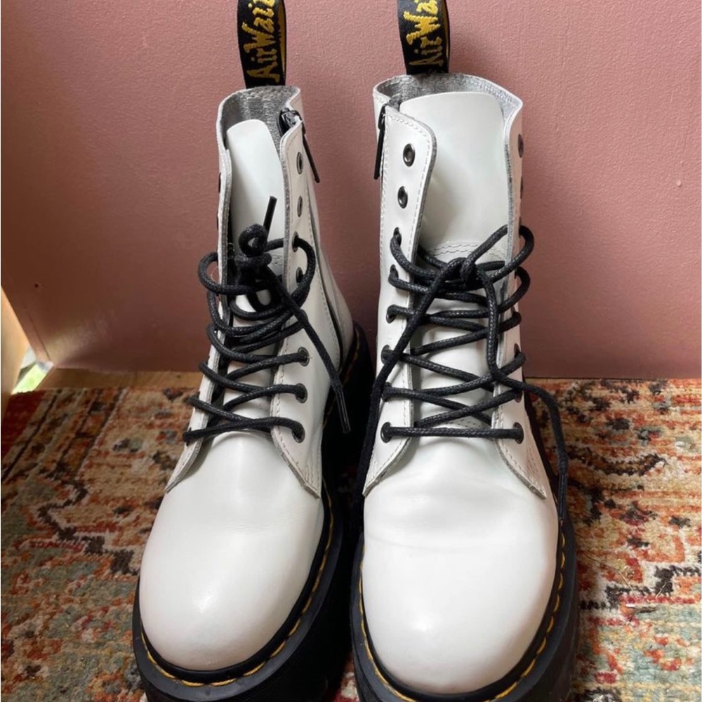 Dr Marten Jadon Boot